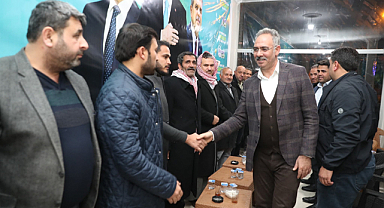Başkan Mehmet Kuş girmedik ev sıkmadık el bırakmıyor