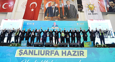 Cumhurbaşkanı Erdoğan İlçe Belediye Başkan adaylarını tanıttı