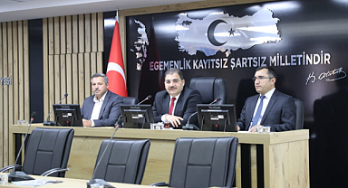 Haliliye'de işe gitmeden maaş alan var mı? Canpolat'tan cevap