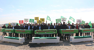HÜDA PAR'dan Suruç yolunda tabutlu eylem!