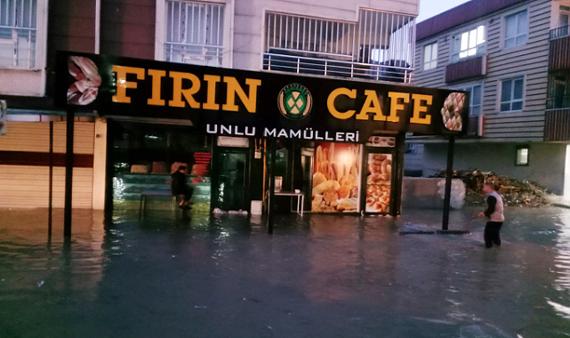 Şanlıurfa'da bir fırın su altında kaldı