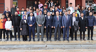 Başkan Baydilli öğrencilerle buluştu