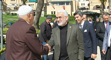 HÜDA PAR Genel Başkanı Yapıcıoğlu’na Şanlıurfa halkından büyük teveccüh!