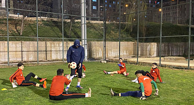 Karaköprü belediyespor, u18-u16 antremanlarına başladı