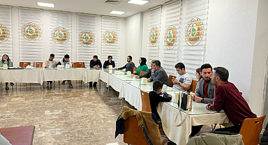 Planlamacı Açar'dan siyasete çağrı: 'Bürom kalabalık olsun' diyen adaylar keşke bu insanları ziyaret etse!