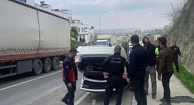 Şanlıurfa'da kontrolden çıkan otomobil takla atarak devrildi