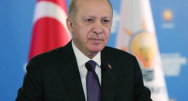 AK Parti'de erken seçim ve yeni anayasa sinyali