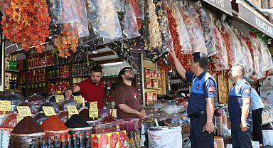 Büyükşehir zabıtasından ambalaj denetimi