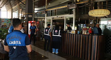Haliliye’de market ve restoranlara sıkı denetim