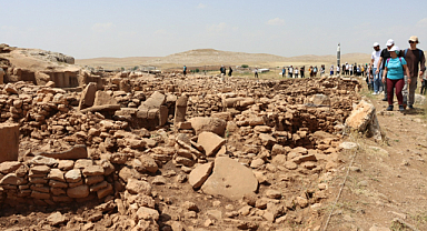 Karahantepe’ye doğa yürüyüşü