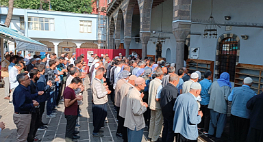 Kudüs şehidi için Cuma sonrası gıyabi cenaze namazı kılınacak
