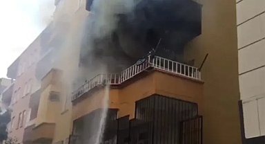 Şanlıurfa'da binada çıkan yangın korkuya neden oldu