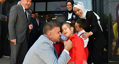 Sultanoğlu: Akıllardaki ve yüreklerdeki engelleri hep birlikte kaldırmalıyız