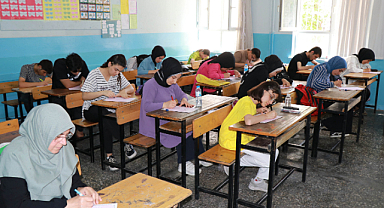 Haliliye Belediyesi, ÖSYM formatındaki sınavlar ile gençleri hazırlıyor
