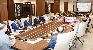 Harran Üniversitesi'nde TÜMTÜRKÇE Projesi değerlendirildi