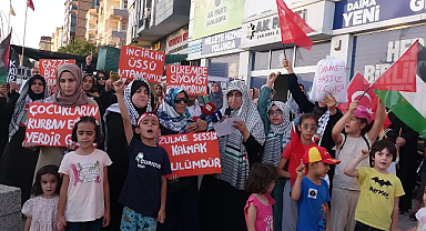 Şanlıurfa'da anneler Gazze için sessiz eylem yaptı