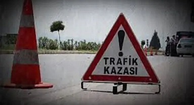 Şanlıurfa'da motor ve otomobil çarpıştı: 2 yaralı