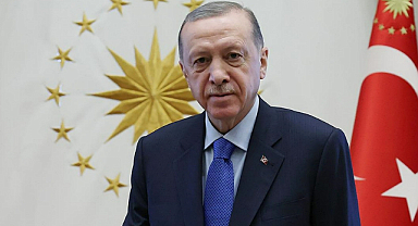 Cumhurbaşkanı Erdoğan'dan Pezeşkiyan'a tebrik telefonu