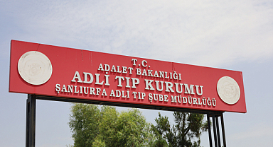 Akçakale'de feci olay! Çocuk tırın altında kaldı