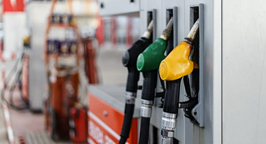 Benzine indirim bekleniliyor