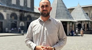 Peygamber Efendimize yapılan hakarete tepki!