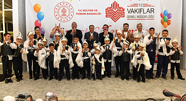 Vali Şıldak Sünnet çocuklarıyla buluştu