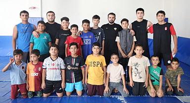 Eyyübiye AK evler şampiyonların mekânı