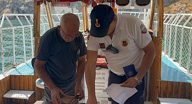 Halfeti'de su üstü güvenliği için denetim yapıldı