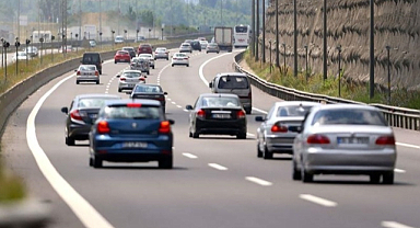 Araç alıp satacaklar dikkat! Sigortanın o kuralı kalkıyor