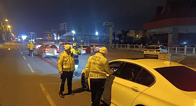 İl genelindeki denetimlerde aranan 15 kişi yakalandı
