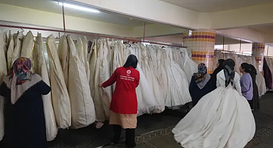 Adıyman'da yetim kızlar unutulmadı