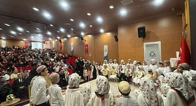 Haliliye'de minikler Kur'an'a geçmenin sevincini yaşadı