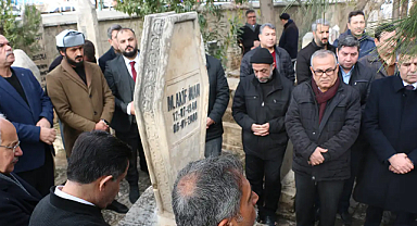 Kudüs Şairi İnan, vefat yıl dönümünde kabri başında anıldı 