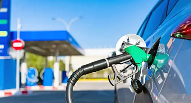 Sürücüler dikkat! Yeni yılın pompa fiyatları harekete geçiyor...