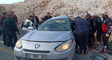 Tır ile otomobil çarpıştı: 1 yaralı