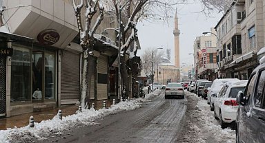 14 il için kuvvetli kar yağışı uyarısı! Şanlıurfa'da kar yağışı var mı?