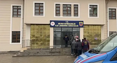 Vatandaşı zorla gasp eden 8 şüpheli yakalandı