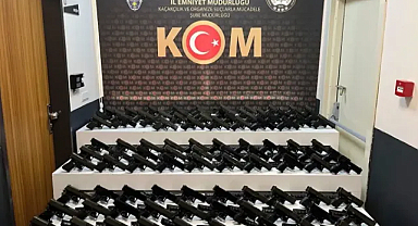 Bakan Yerlikaya duyurdu! Binlerce silah ele geçirild