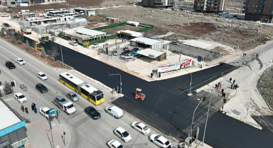 Maşuk TOKİ yolunda asfalt serı̇mı̇ başladı
