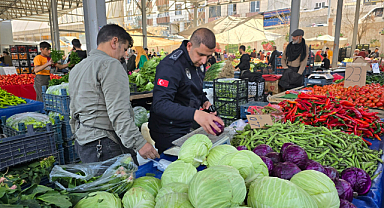Ramazan’da semt pazarlarında sıkı denetim: Terazi ve fiyat kontrolleri arttı!