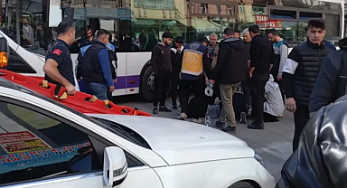 Yolun karşısına geçmek isteyen kadına otomobil çarptı