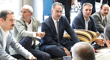 Eyyübiye Belediye Başkanı Kuş, İlçe Merkezi ve Kırsalda Talepleri Dinleyip Talimat Verdi