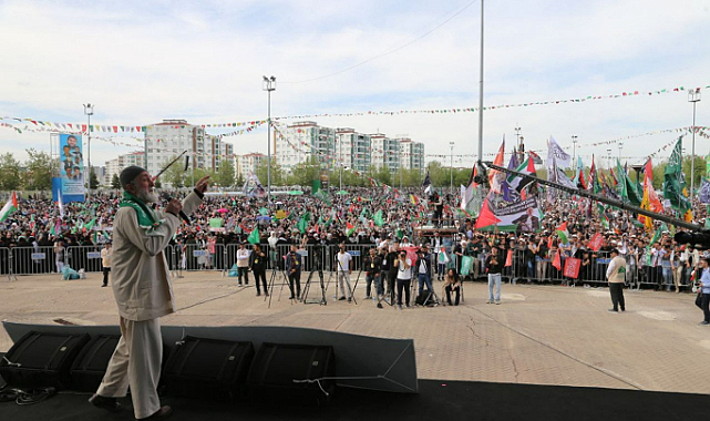 Göktaş Hoca: Sizden her zaman dünyaya nur yayıldı, İslam yayıldı
