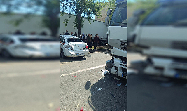 Şanlıurfa'da maddi hasarlı trafik kazası