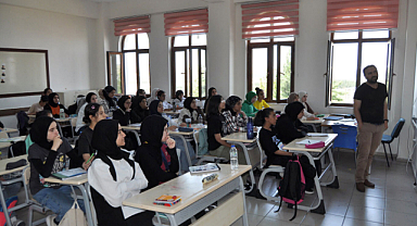  Bursluluk sınavında Türkiye birincileri Şanlıurfa’dan çıktı