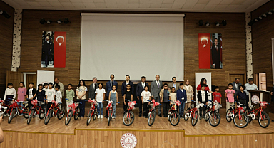 Şanlıurfa Büyükşehir Belediyesi, Eğitime Pedallı Destek Verdi