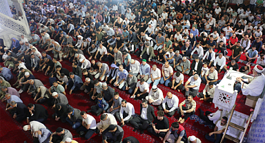 Şanlıurfa’da Kurban Bayramı namazı kılındı