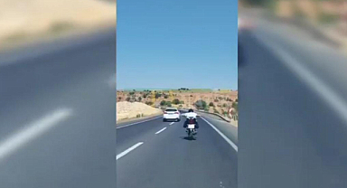 Şanlıurfa-Suruç yolunda tehlikeli motosiklet sürüşüne ceza!