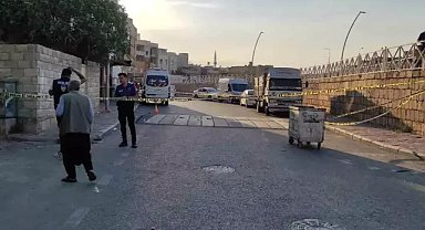 Akraba aileler arasında silahlı ve sopalı kavga: Çok sayıda yaralı var