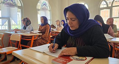 Eyyübiye’de Kadınlar Kursta Çocuklar Kreşte